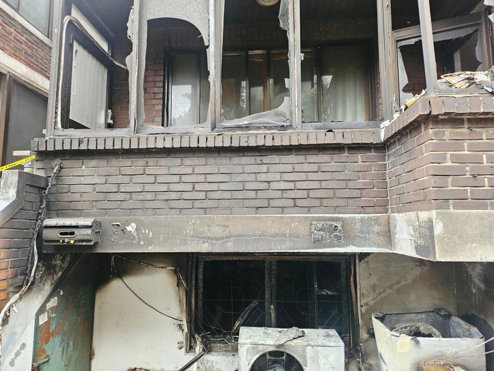 청소왕 동대문구 거주청소 현장 사례 - 의정부 에어컨 실외기 화재 청소, 막막한 그을음과 탄 냄새 완벽 제거 후기 (ft. 청소왕)