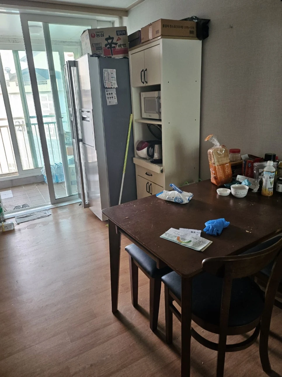 청소왕 의정부시 폐기물처리 현장 사례 - [용인 고독사 유품정리] 삶의 끝자락에서 만난 조용한 작별 인사