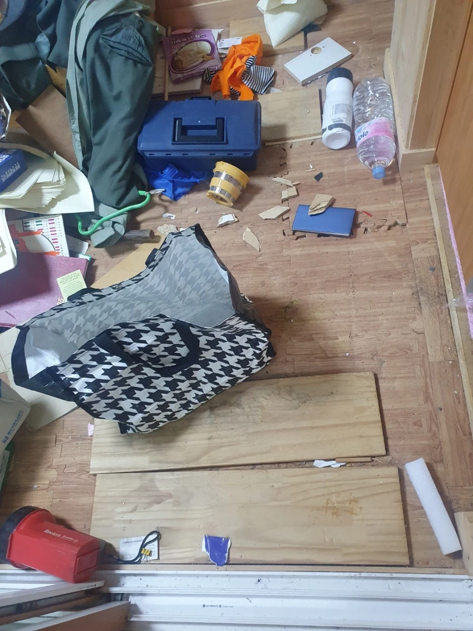 청소왕 광진구 이사청소 현장 사례 - 관악구 신림현대아파트 이사청소 입주청소 : 왕은 다르다!