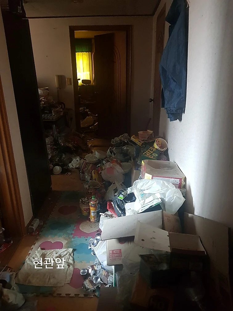 회룡역 고독사 청소, 멈춘 시간을 다시 일상의 자리로 되돌리는 복원 사진 4