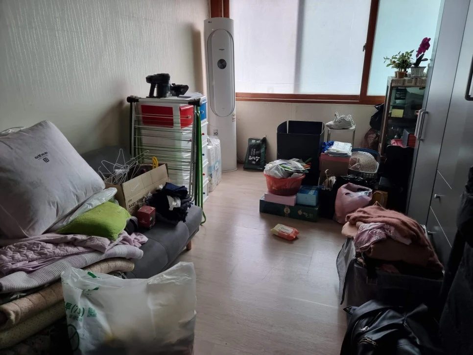 다세대주택 고독사, 폐기물처리업체가 필요한 순간