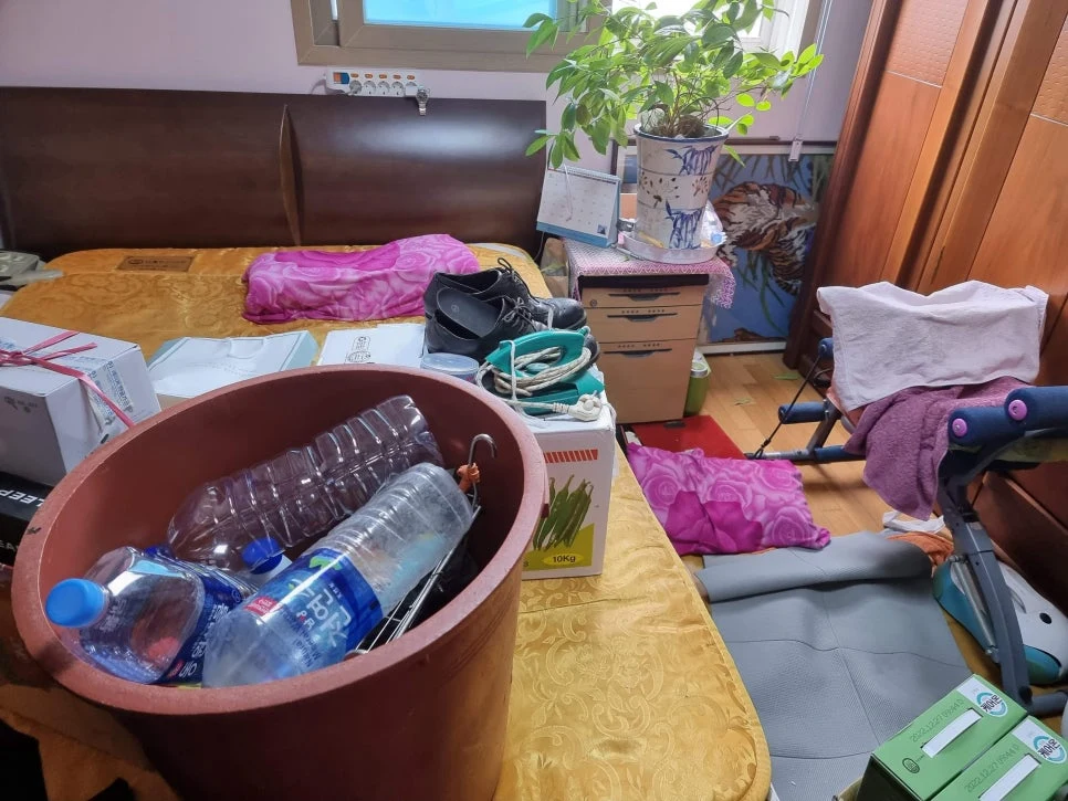 청소왕 성수동 악취제거 현장 사례 - 고독사 정책, 왜 점점 더 중요해지고 있을까