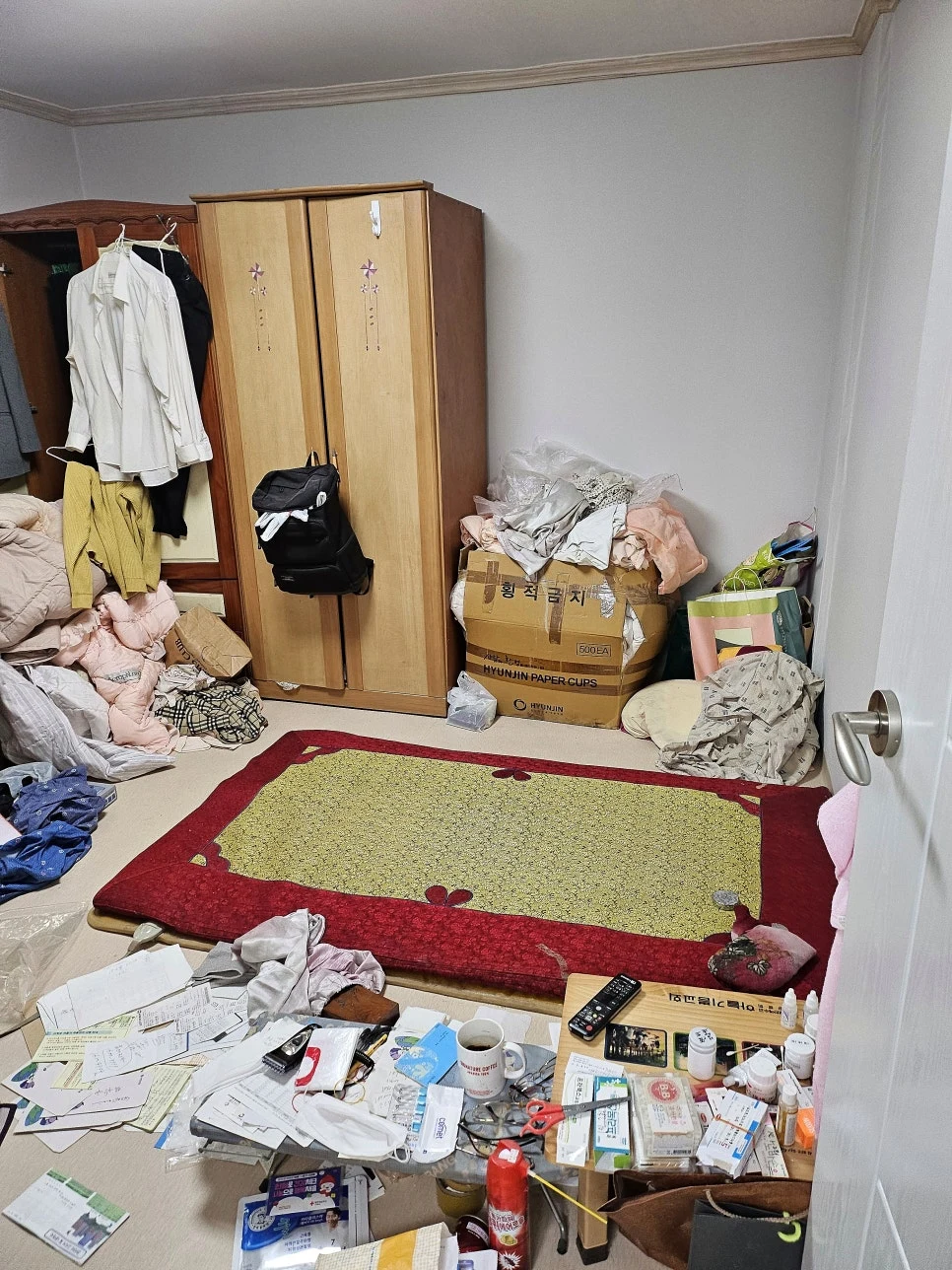 청소왕 동대문구 쓰레기집청소 현장 사례 - 발 디딜 틈 없는 현실, 쓰레기집 청소 후기와 악취 제거까지 청소왕이 답입니다