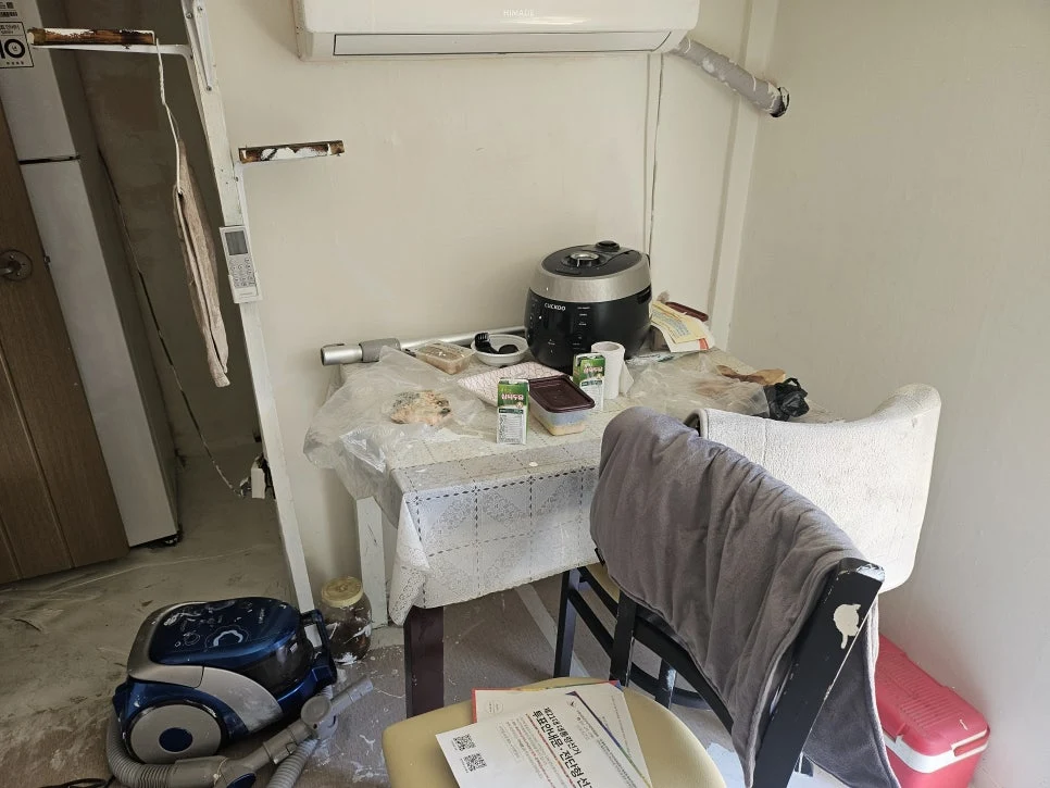 청소왕 문정·가락 철거업체 현장 사례 - [민락동 고독사청소]남겨진 마음까지 정리하는 시간 – 청소왕과 함께한 하루